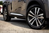 New 2025 Nissan Pathfinder Platinum image 2