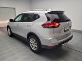 Used 2018 Nissan Rogue SV w/ Premium Package image 5