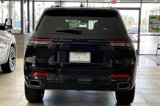 New 2025 Jeep Grand Cherokee Summit image 2