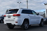 Used 2020 Jeep Grand Cherokee Overland image 4
