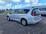 New 2026 Chrysler Pacifica Select image 5