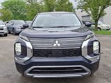 New 2025 Mitsubishi Outlander SE image 2