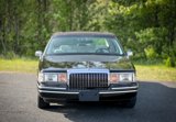 Used 1994 Lincoln Town Car Signature image 2