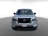 Used 2024 Nissan Pathfinder S image 3