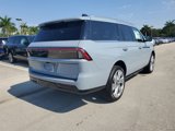 New 2025 Lincoln Navigator Reserve image 4