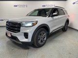 New 2025 Ford Explorer Active image 3