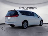New 2025 Chrysler Pacifica Select image 5