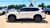 Used 2024 Nissan Rogue Platinum w/ Platinum Premium Package image 4