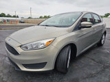 Used 2015 Ford Focus SE image 2