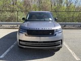 New 2025 Land Rover Range Rover SE image 2