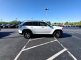 New 2025 Jeep Grand Cherokee Limited image 4