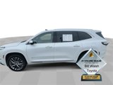 Used 2025 Buick Enclave Avenir image 5