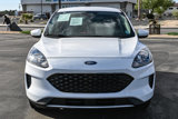 Used 2020 Ford Escape SE image 2