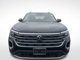 Used 2024 Volkswagen Atlas SEL image 2