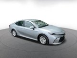 Used 2025 Toyota Camry LE image 2
