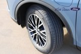 New 2025 Ford Escape SE image 5