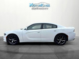 Used 2015 Dodge Charger SXT image 2