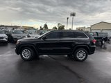 Used 2021 Jeep Grand Cherokee Laredo image 3