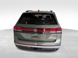 New 2025 Volkswagen Atlas Peak Edition SE image 4