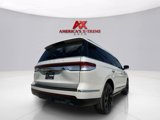 Used 2023 Lincoln Navigator Reserve image 5