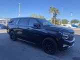 New 2022 Chevrolet Suburban LT w/ Luxury Package image 3