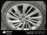 New 2025 Buick Envision Avenir image 5