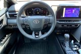 Used 2025 Toyota Camry SE image 5