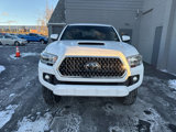 Used 2019 Toyota Tacoma TRD Sport image 2