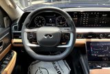 Used 2025 INFINITI QX80 Sensory image 5