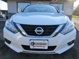 Used 2016 Nissan Altima 2.5 SV w/ Convenience Package image 3