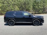 New 2025 Honda Pilot Black Edition image 2