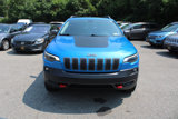 Used 2020 Jeep Cherokee Trailhawk image 3