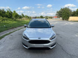 Used 2016 Ford Focus SE w/ SE Power Seat Package image 3