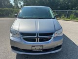 Used 2019 Dodge Grand Caravan SE w/ UConnect Hands-Free Group image 2