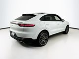Used 2023 Porsche Cayenne Coupe image 5