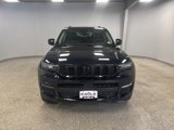Used 2023 Jeep Grand Cherokee L Limited w/ Luxury Tech Group II image 3