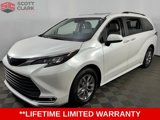 Used 2024 Toyota Sienna XLE image 3