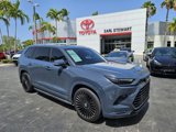 Used 2024 Toyota Grand Highlander Platinum image 2
