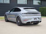 Certified 2024 Porsche Cayenne Turbo image 3