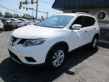 Used 2016 Nissan Rogue SV w/ SV Premium Package image 4