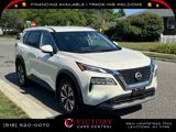 Used 2023 Nissan Rogue SV image 3