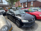 Used 2015 Volkswagen Jetta Sport image 2