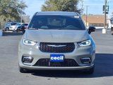 New 2025 Chrysler Pacifica Select image 2