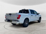 Used 2023 Nissan Titan SV image 3