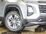 New 2026 Chevrolet Equinox LT w/ LPO, Floor Liner Package image 4