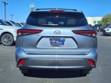 Used 2023 Toyota Highlander Limited image 5