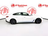 Used 2024 BMW i4 eDrive40 image 2