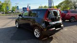 Used 2021 Kia Soul S image 3