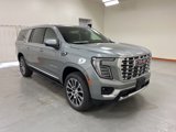 New 2025 GMC Yukon XL Denali w/ Denali Reserve Package image 2