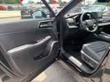 New 2025 Mitsubishi Outlander SE image 6